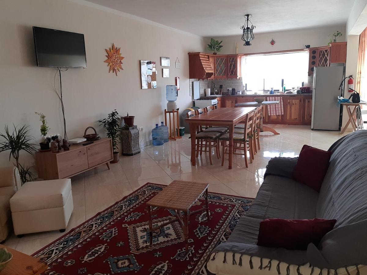 Tal-Marga B&B Qala Exterior photo